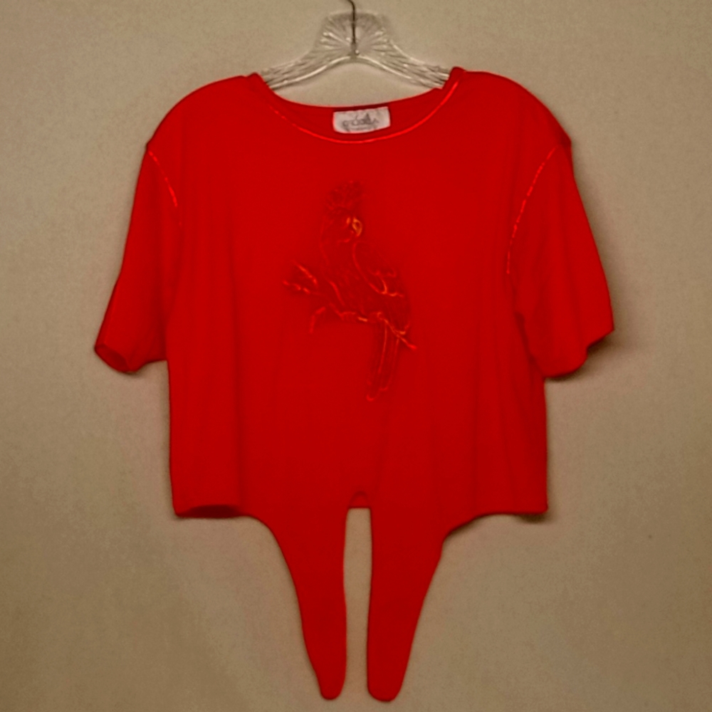 Rose pink golden parrot sports crop top #008